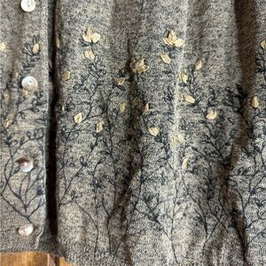 Robert Scott sweater